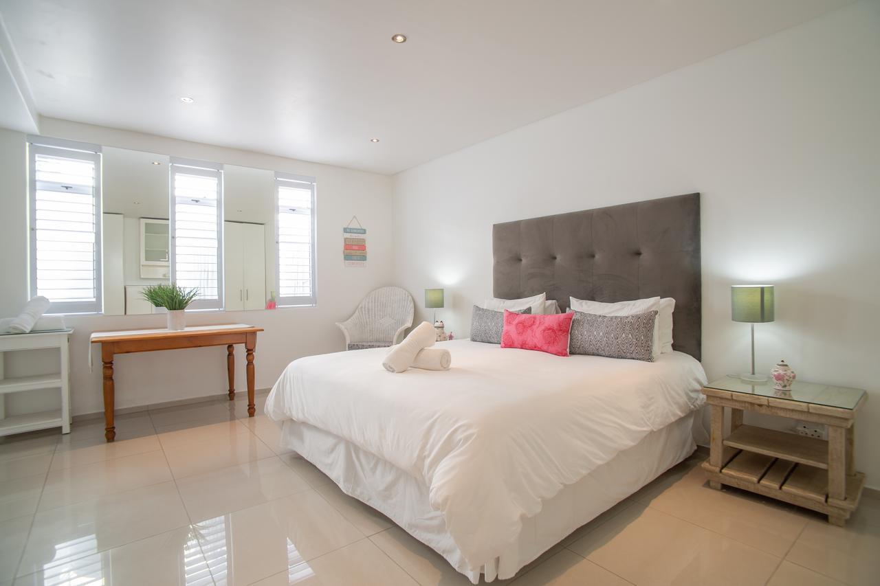 Funkey Villas Cape Town Cidade Do Cabo Exterior foto