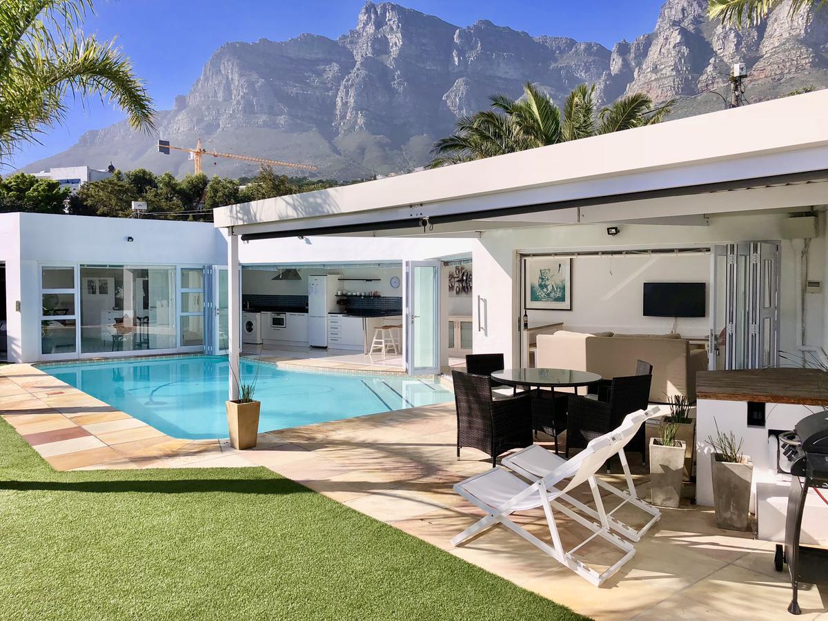 Funkey Villas Cape Town Cidade Do Cabo Exterior foto