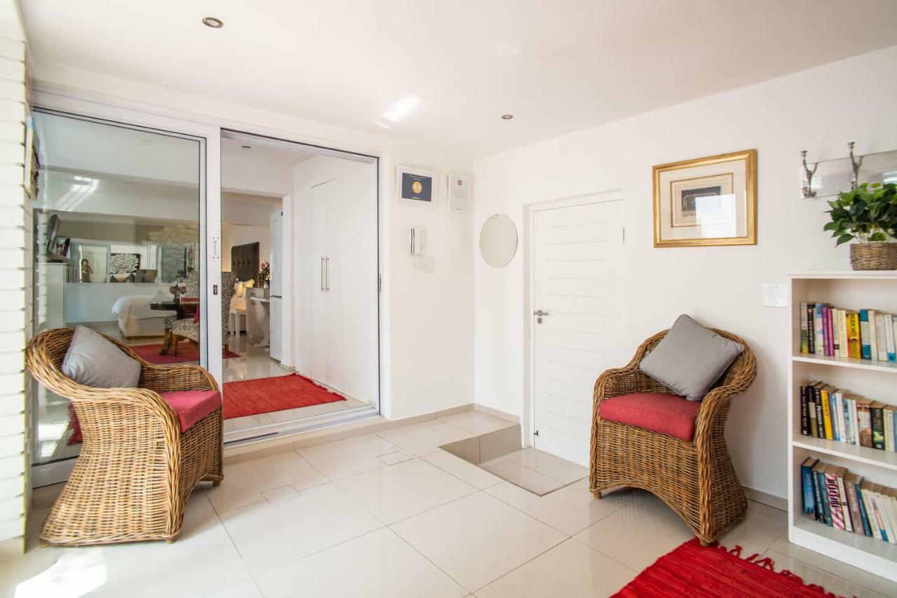 Funkey Villas Cape Town Cidade Do Cabo Exterior foto