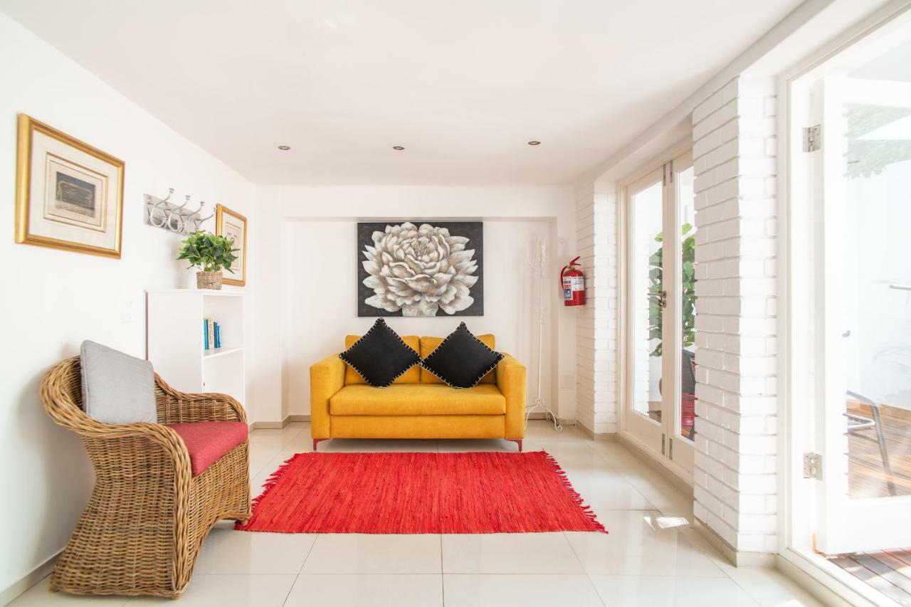 Funkey Villas Cape Town Cidade Do Cabo Exterior foto